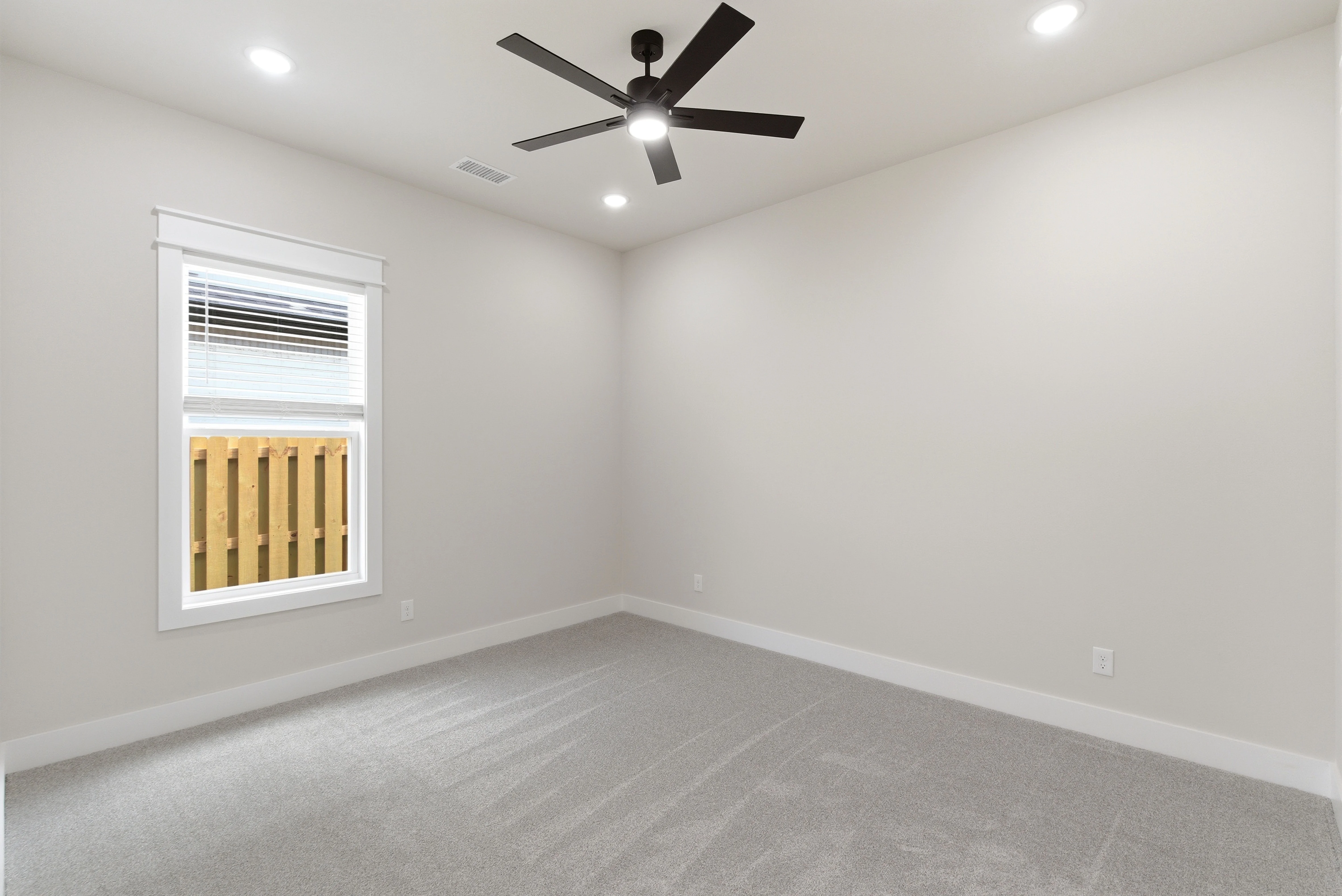 Cedar401 gallery image 18